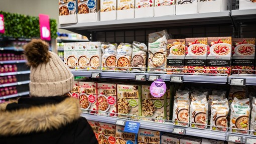 Odločitev priljubljenega trgovca močno odmeva: Spar za svoje kupce uvedel veliko novost