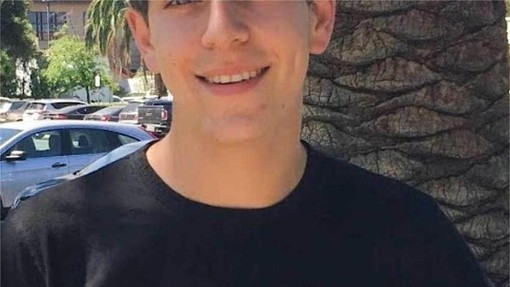 Znan vzrok smrti čudežnega dečka, ki je pri 29 letih nenadoma umrl