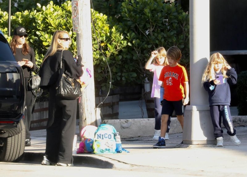 Ana Kurnikova družina otroci Enrique Iglesias