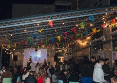 Na nekdanji terasi enega največjih hotelov v Jugoslaviji danes deluje nov bar: ljubljansko srečevališče za ljubitelje glasbe, piva in dobre hrane