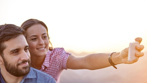 sreca veselje preobrat horoskop 7 let 2 znamenji uspda zvezde bolje lepse zivljenje