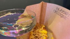 
                                                         Bubble's Dogs lokal bar hot dog Ljubljana