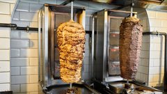 kebab meso prodaja hitra hrana ostanki razkritje delavec prehranjevanje zdravje nevarno