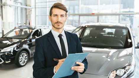 Kako prodati avto na leasing in se izogniti izgubam