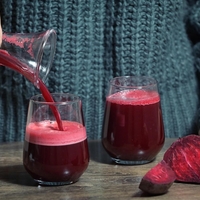 rdeca pesa preizkus urednica zdravje spremembe sok kofein kava