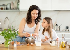 Preprosta jutranja navada, ki topi kilograme in bistri um - to pa sploh še ni vse!