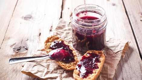 Marmelada ali sadni namaz? Med njima obstaja pomembna razlika (ni vseeno, kaj kupujete)