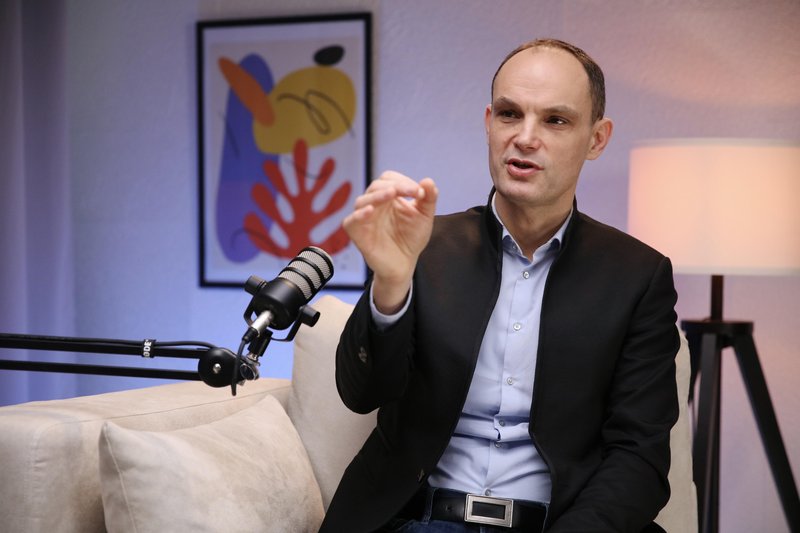 sergej golubovic anze logar tvoj glas podkast volitve mladi slovenija prihodnost pogovor