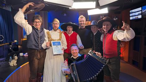 Denis Avdić Show Radio 1