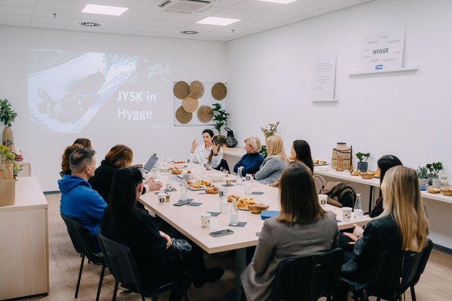 Nacionalna raziskava v Sloveniji: Filozofija Hygge, kakovost življenja in sreča gredo z roko v roki