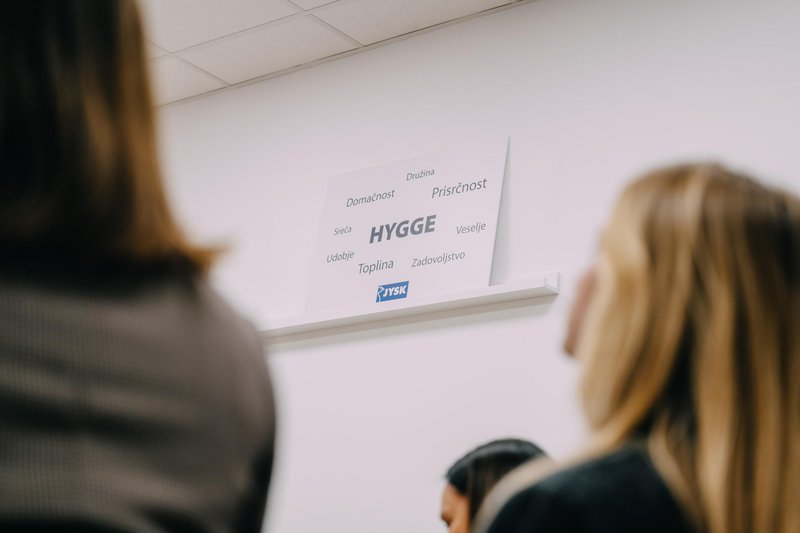 Nacionalna raziskava v Sloveniji: Filozofija Hygge, kakovost življenja in sreča gredo z roko v roki