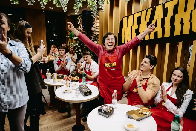 Slovenski gostje ustvarili nove McDonald’s burgerje