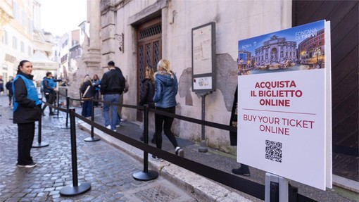 Turisti se požvižgajo na nova pravila: za vstopnino nočejo niti slišati, oblastem grenijo vsakdan