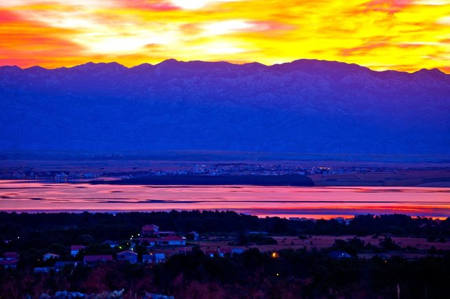 hrvaska jadran pag zrce zabava turizem velika britanija