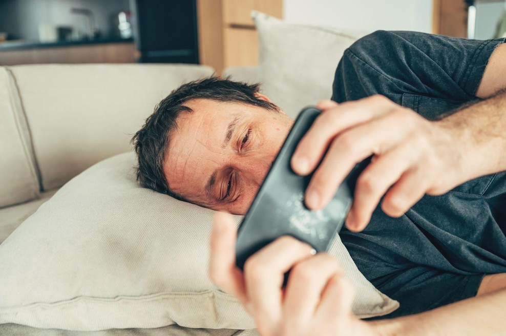 Občasno je vonjal nenavaden vonj, a se mu ni niti sanjalo, kaj mu sporoča telo: sledila je pretresljiva diagnoza (foto: Profimedia)