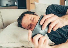 Občasno je vonjal nenavaden vonj, a se mu ni niti sanjalo, kaj mu sporoča telo: sledila je pretresljiva diagnoza