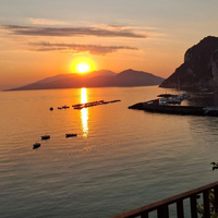 capri italija turizem evropa omejitve preveliko stevilo zivci dovolj