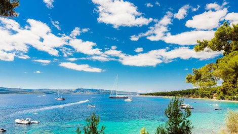 jadran hrvaska kultna plaza zlatni rat bol brac morje unicevanje posegi skoda ogorcenje