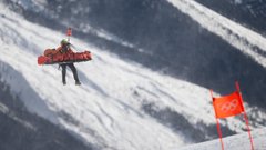 Lindsey Vonn olimpijske igre ZDA smuk smucanje padec bolecine helikopter