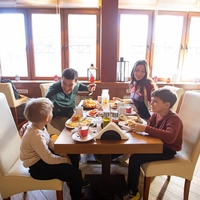 zajtrk napaka druzina hrana kulinarika citrusi kava pekarna maslo sladkor mast zdravje