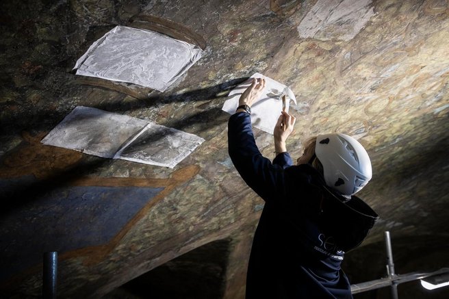 Milano, Leonardo da Vinci predori poslikave strop