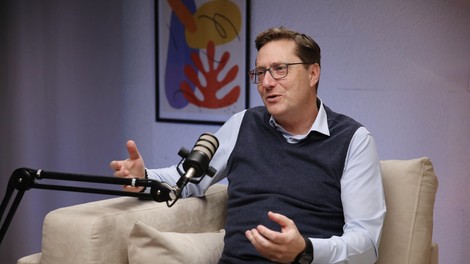 vladimir prebilic podkast tvoj glas 25 metropolitan golubovic volitve politika pogovori slovenija