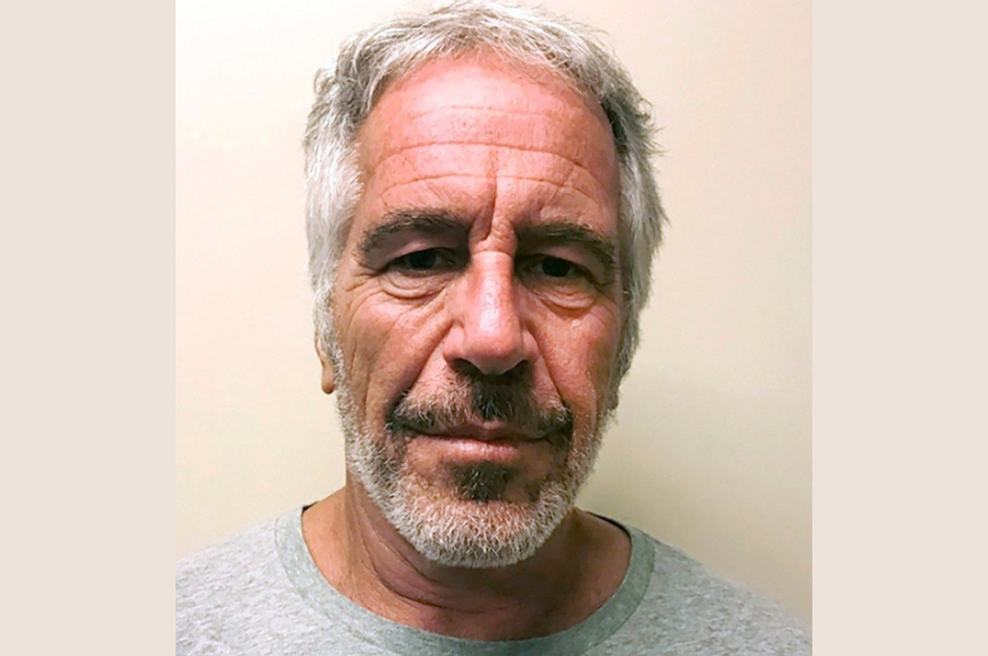 Pregled neobdelanih datotek o Jeffreyju Epesteinu: pred objavo izbrisali imena več moških (foto: Profimedia)