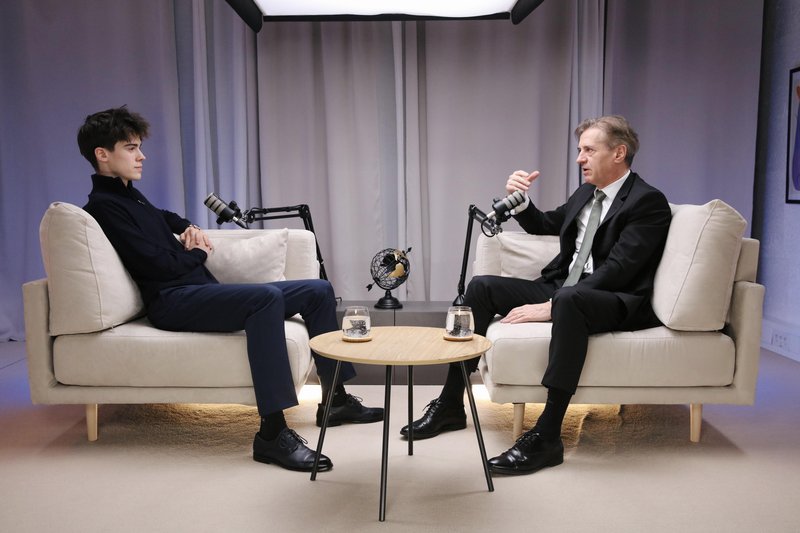 podkast tvoj glas 26 volitve politika metropolitan sergej golubovic svoboda robert golob