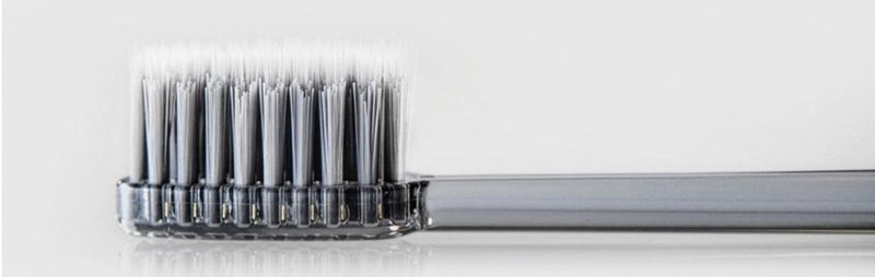 Japonska tehnologija in slovenska inovativnost sta začrtali prihodnost vašega belega nasmeha