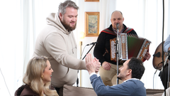 Lara Medved oddaja Pri nas doma