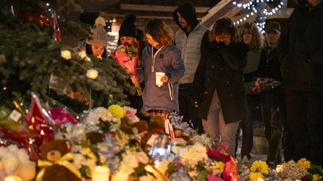Znanih več podrobnosti o strelskem napadu na srednji šoli, ki je pretresel svet