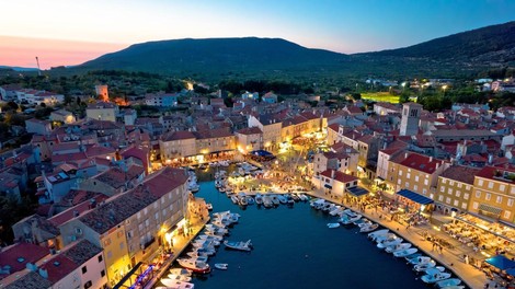 Hrvaški Cinque Terre: slikovito otoško mestece, ki ga številni po krivici spregledajo