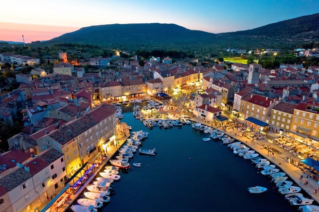 Hrvaški Cinque Terre: slikovito otoško mestece, ki ga številni po krivici spregledajo