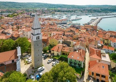 Piran med turisti dobil hudo konkurenco, nova vzhajajoča zvezda slovenske obale je ...