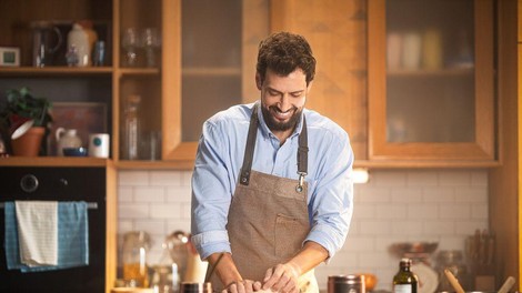 S Falo ne raste le testo, ampak tudi generacije in užitek v peki