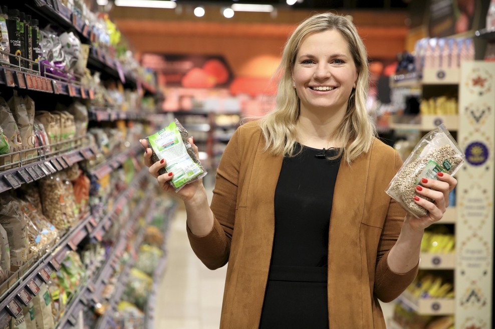 Pri projektu Več vem, bolje jem bo dr. Teja Klančič tudi v drugi sezoni ponudila dragocene nasvete za pravo izbiro živil (foto: Aleksandra Saša Prelesnik)