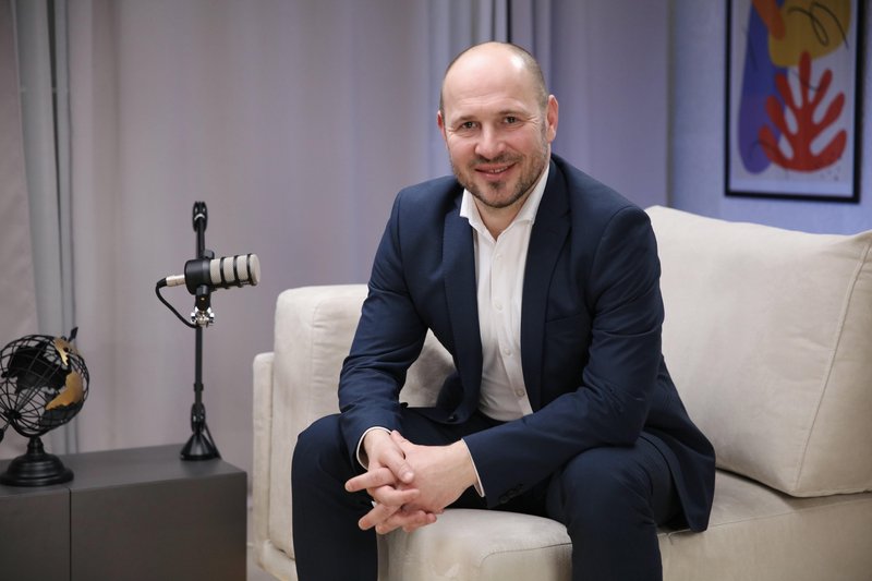 jernej vrtovec golubovic tvoj glas 26 metropolitan podkast politika volitve pogovor problematika mladi (7)