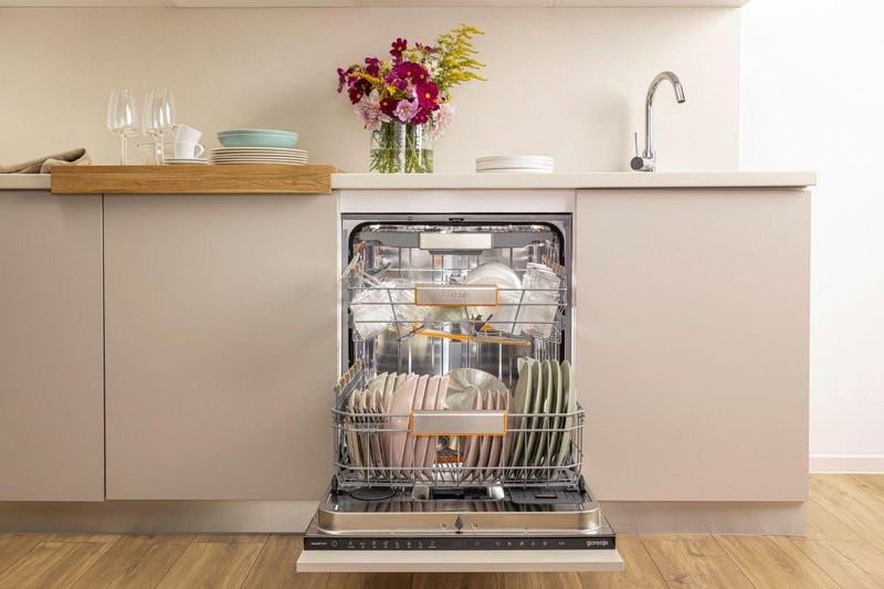 Pametni pomivalni stroji, ki prihranijo čas in energijo