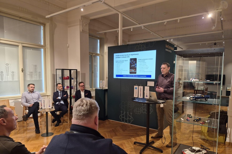 V Slovenijo prihajajo prve spletne dražbe rabljenih vozil za fizične osebe (foto: NLB Lease&Go)