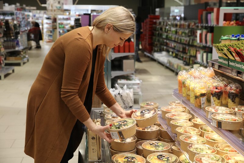 Dr. Teja Klančič razkrije, kako vlaknine vplivajo na našo energijo, občutek sitosti in kakšno vlogo imajo v dietah (VIDEO)