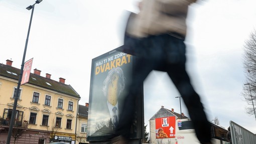 Mestna občina Ljubljana nad nelegalno oglaševanje: samo januarja odstranili več kot 50 oglasnih objektov