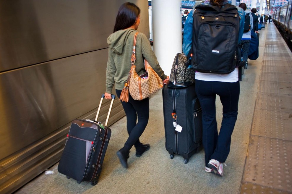 Razlog za preplah? Turisti odhajajo na priljubljeno destinacijo, kjer jim preti tiha nevarnost (foto: Profimedia)