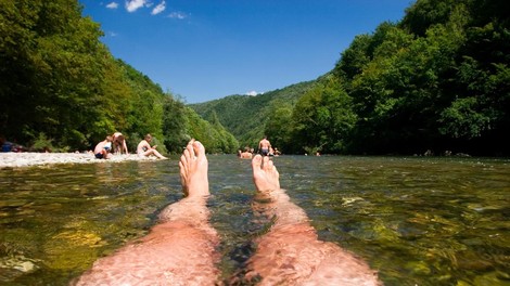 Kolpa reka Bela Krajina