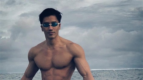 Nikoli ne boste uganili, koliko je v resnici star ta moški: vsak mu prisodi veliko manj let