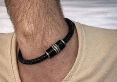 Kaj vidite na fotografiji? Optična iluzija, o kateri govori ves svet