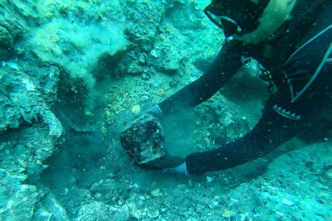 ladja singapur morje razbitine zgodovina arheologija porcelan odkritje clovestvo