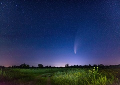 Agencija NASA na trnih: v vesolju zagledali neka osupljivega, kar leti hitreje od vseh satelitov