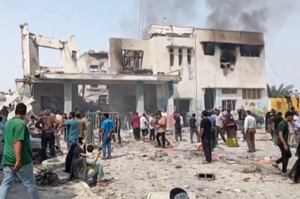 Raketa v Iranu zadela dekliško osnovno šolo: umrlo več kot 50 šolark (foto: Profimedia)