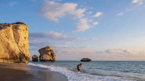 ciper nasvet previdnost ministrstvo vojna odsvetovano tezave leti nemirno slovenija problem
