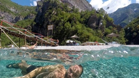 Albanija Shala reka pocitnice